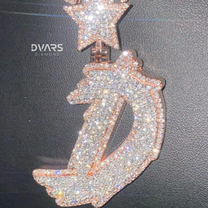 Colgante de Moissanita con Letra Inicial de Dos Tonos, Estilo Hip Hop, de Lujo y Personalizado, en Plata de Ley 925 con Baño de Oro de 18K, Certificado GCI e IDGL - Product Image 2