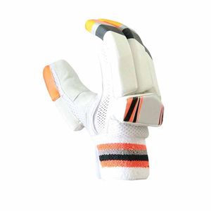 Guantes de Bateo de Críquet de Diseño Personalizado de Alta Calidad, Hechos a Medida, Totalmente Personalizables, Cierre de Hebilla de Cuero - Product Image 5