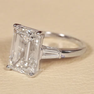 แหวนเพชรโมอิสสีขาวทอง14 KT ที่มีเสน่ห์และกำหนดเองได้พร้อมความชัดเจนมากกว่าสำหรับผู้หญิง - Product Image 3