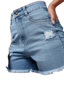 Shorts en jean déchiré taille haute écologiques pour femme, style vintage, ourlet effiloché, bleu clair, en coton respirant, idéal pour l'été - Product Image 3