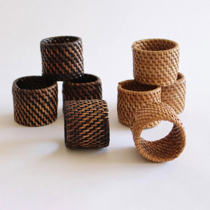 Anillos de Servilleta Tejidos de Ratán 100% Natural, Juego Redondo Hecho a Mano en Vietnam, Decoración para Fiestas y Bodas - Product Image 4