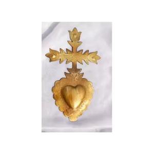 Corazón Sagrado de Metal con Acabado Plegado para Decoración del Hogar - Product Image 2
