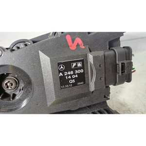 แป้นคันเร่งเมอร์เซเดส เอ-คลาส ซีรีส์ (W176) A246301404 651901 (12>18) - Product Image 4