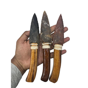 Couteau en cristal Couteau en agate fantaisie avec manche en bois Lame en cristal faite à la main, couteau fer de lance en pierres précieuses, décor spirituel - Product Image 3