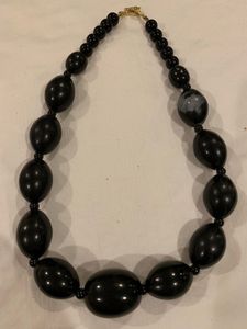 Collar de Cuentas de Resina Hechas a Mano Craft Exim, Joyería de Moda Premium para Mujer, Elegante para Fiestas, Regalo para Todas las Temporadas, Calidad de Exportación - Product Image 2