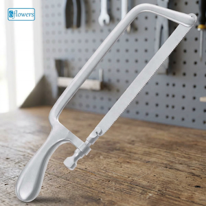 Sierra para huesos Charriere de acero inoxidable, instrumento quirúrgico manual para cortar huesos, certificado CE Clase I - Product Image 3