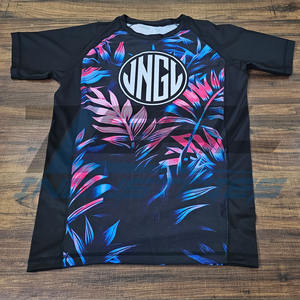 Mma Rash Guards personnalisés Impression par sublimation Protection ultavoilet Compression 240 gsm Grappling Bjj Rash Guards Made in Pakistan - Product Image 1