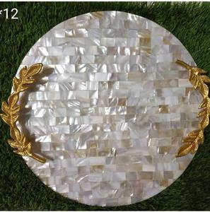 ถาดเสิร์ฟทำจากไม้เรซินหรูหราแนววินเทจพร้อมด้ามจับโค้งลายใบไม้สำหรับตกแต่งขนมรีสอร์ทที่ทนทานพิเศษ - Product Image 2