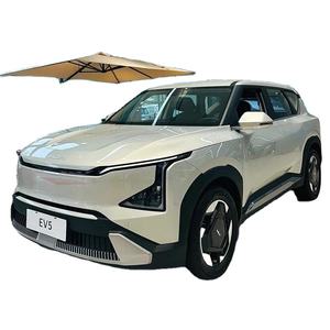 Camioneta EV-5 2024 de Lujo, Diésel, Automática, Vehículo Eléctrico, 700 km de Autonomía, Motor Turbo, Tracción Delantera, Neumáticos R17 de Aluminio - Product Image 1