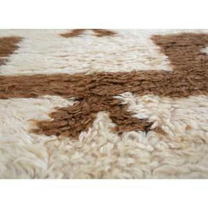 Tapis en laine noué à la main Zuri beige et marron, motif géométrique abstrait, pour salon, entrée, couloir, forme puzzle rectangulaire - Product Image 3