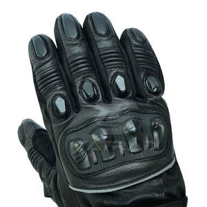ถุงมือมอเตอร์ไซค์หนังกันน้ำระบายอากาศได้ หน้าจอสัมผัสได้ น้ำหนักเบา แห้งเร็ว สำหรับกีฬากลางแจ้งและแข่งรถ - Product Image 4