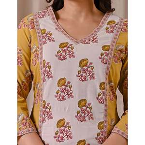 Kurti Amarillo de Algodón con Estampado Butta Block, Corte Recto, Ropa Regional - Product Image 2