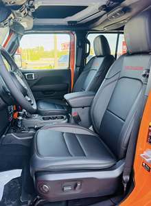 Jeep Wrangler Rubicon 2024 Usado, Asientos de Cuero de Alta Calidad, Transmisión Automática de 6 Velocidades, Volante a la Derecha/Izquierda - Product Image 2
