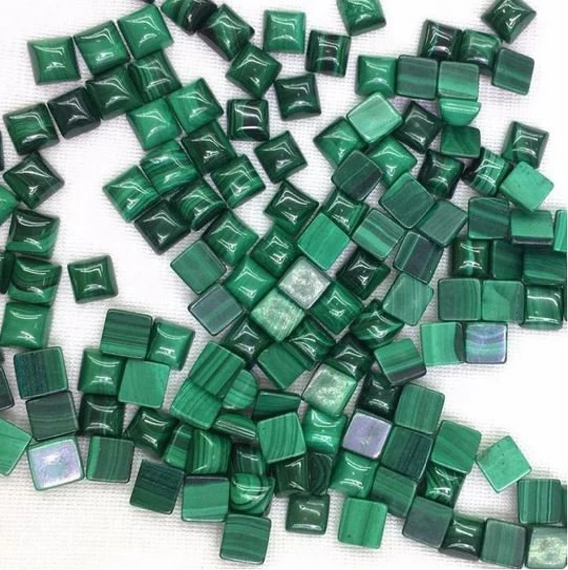 สีเขียว