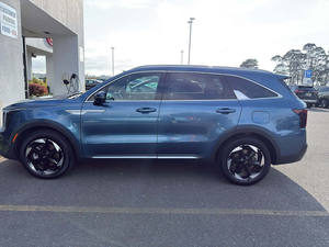 เกียร์ออโต้ รถมือสอง ปี 2024 รุ่น K I Sorento Hybrid SX Prestige AWD สีฟ้าสะอาด พร้อมรีโมทสตาร์ท เบาะหนัง กล้องหลัง ไฟซีนอน - Product Image 3