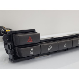 BOTÓN DE EMERGENCIA Y CERRADURA DE PUERTA LAND ROVER Freelander Serie DH5213D734NC 224DT (12>) - Product Image 2
