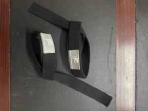 Sangles de gymnastique noires pour la musculation Sangles de poignet de levage en coton rembourrées en néoprène Bodybuilding Powerlifting Haltérophilie - Product Image 2