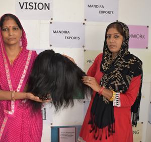 Paquetes naturales crudos sin procesar Extensiones de cabello humano de Templo del sur de la India Virgen Negra para mujer - Product Image 3