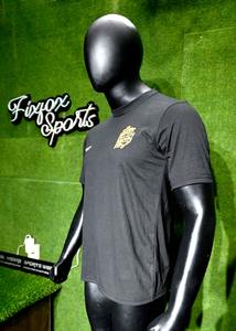 เสื้อยืดคอกลมแขนสั้นแบบหลวมสำหรับผู้ชายเสื้อคอลูกเรือแบบลำลองปักลาย100% งาน OEM - Product Image 2