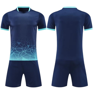 Ropa de fútbol para hombres en blanco personalizado fabricante de camisetas de fútbol uniformes de fútbol juvenil para conjuntos de equipos 2025 - Product Image 4