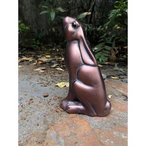 ชุดประติมากรรมแมวและกระต่ายนั่งสีบรอนซ์ พร้อมส่ง ของตกแต่งบ้านสไตล์ฟาร์มเฮาส์ สำหรับลานบ้านและสวน รูปปั้นสัตว์โบราณสำหรับตกแต่ง - Product Image 2