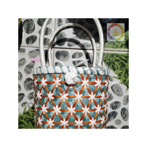 Sac en plastique réutilisable écologique avec des poignées solides et une grande capacité, idéal pour l'épicerie et le transport quotidien - Product Image 1