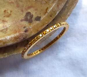 14K แหวนหมั้นเพชรเม็ดเล็กสำหรับปลูกในห้องปฏิบัติการสีเหลืองทึบทำด้วยมือแหวนเพชรแบบซ้อนได้ดีไซน์แบบเวอร์มินิ - Product Image 2