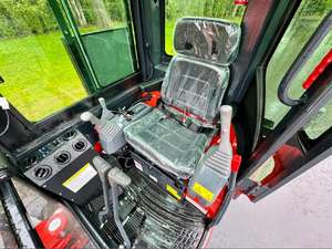 LIVRAISON GRATUITE CFG KU45 EXCAVATRICE DIESEL 30 CV LAME AVANT 60 POUCES BAC À DÉGRAVURE 16 POUCES CABINE COMPLÈTE CLIMATISATION/CHAUFFAGE EPA CE PLUMBERIE AUXILIARE - Product Image 5