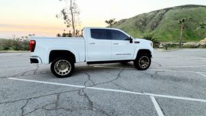 GMC Sierra 1500 Edición 4x4 2020 Usada (LHD/RHD) - Product Image 3