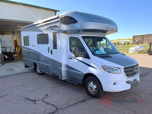 <span class=keywords><strong>Camper</strong></span> Usati Winnebagos Winniies_31H_ RV per Viaggi in Famiglia, Modelli 2023 2024 <span class=keywords><strong>2021</strong></span> - Product Image 5
