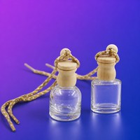 Vente en gros de flacons diffuseurs de parfum pour voiture en verre avec logo personnalisé, 8 ml, 10 ml, 15 ml, bouchon à vis, emballage rechargeable en vrac pour parfum automobile