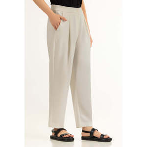Pantalon en crêpe coupe ajustée WM-TRC-SS26-611 avec décoration boutonnée - Product Image 4
