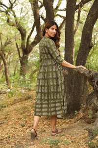 ชุดเดรสผ้าลินเดนพิมพ์ลายด้วยมือ สไตล์โบฮีเมียน ชุดเดรสผ้าฝ้ายลำลอง ใส่ได้ในโอกาสต่างๆ ช่วงฤดูร้อนและวันหยุดสำหรับผู้หญิง - Product Image 6