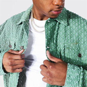 Veste en jean décontractée boutonnée et respirante 100% coton pour hommes, design personnalisé avec nouvelle coupe ample saisonnière pour l'hiver - Product Image 4