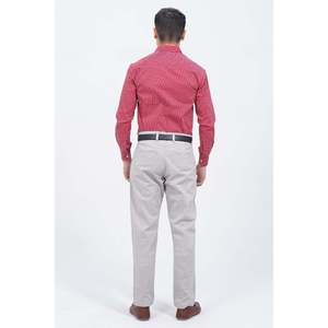 Chemise décontractée texturée coupe classique pour homme LEWIZ, collection designer avec logo personnalisé, 100 % coton popeline Oxford, teinte unie - Product Image 3