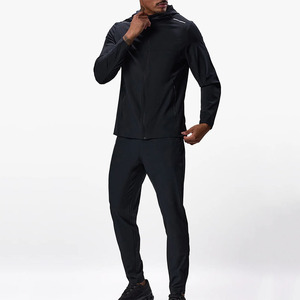 Ensemble de survêtement homme personnalisé avec logo, coupe ajustée, léger, pour la gym et le jogging - Product Image 1