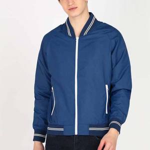 Venta al por mayor de ropa personalizada para hombre chaquetas de bombardero Casual liso a prueba de viento chaqueta abrigos para hombres fábrica OEM servicio chaquetas de poliéster - Product Image 1