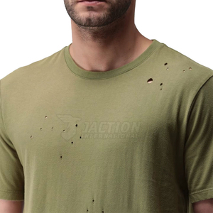 เสื้อยืดผู้ชายสไตล์ลำลองแบบสบายๆ ผ้าโพลีเอสเตอร์/คอตตอนผสม ทรงหลวม แต่งดีเทลขาดๆ สไตล์ไฮสตรีท รับสกรีนโลโก้ ขายส่งในปากีสถาน - Product Image 4