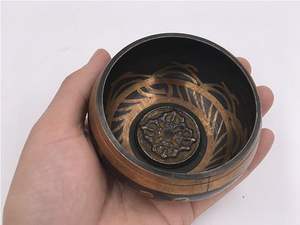 Bols chantants très en laiton laiton de qualité d'exportation pour l'exercice de méditation bol de cuisine bol chantant tibétain en forme multiple - Product Image 4