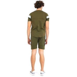 Ensemble T-shirt et short respirant en polaire 100 % polyester pour homme, service OEM, tendance 2025, logo personnalisé brodé, été, lot de 2 - Product Image 3