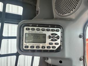 Minicargadora Kubota SSV75 2021: cargadora compacta fiable de 74HP para construcción y agricultura - Product Image 5