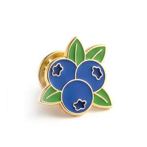 Pins de Solapa Personalizados con Diseño Tradicional de Sandía, en Latón Plateado y Serigrafiados - Product Image 4