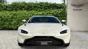 2019-2023 blanco Aston Martin Vantage Wagon 4,0 V8 RWD transmisión automática asientos de cuero dirección derecha cámara trasera techo solar - Product Image 4