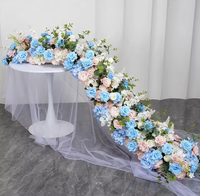 Centre de table en fleurs artificielles en soie, chemin de table floral doré pour mariage, personnalisable pour la décoration de la cérémonie et des lieux événementiels