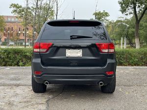 <span class=keywords><strong>Grand</strong></span> <span class=keywords><strong>Cherokee</strong></span> <span class=keywords><strong>Nera</strong></span> / Edizione Comfort con Cambio Colore / 4WD Auto Usate in Vendita SUV 5 Porte 5 Posti - Product Image 5