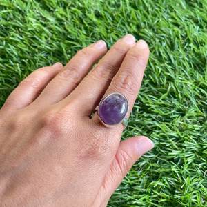 Hecho a mano Plata de Ley 925 diseño clásico bisel ajuste boda compromiso fiesta joyería corte ovalado amatista perla aniversario - Product Image 3