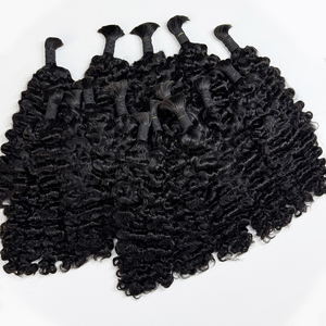 Cabello Humano Rizado Natural a Granel Sin Trama, Rizos Suaves y Elásticos para Trenzas Boho, Colección para Negocios de Peluquería - Product Image 1