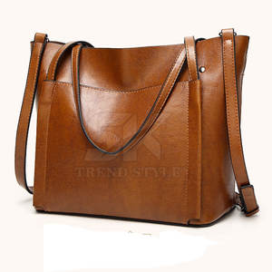 กระเป๋าถือหนังแท้ทรงเดี่ยว วัสดุทนทาน ขายดี น้ำหนักเบา กระเป๋าถือหนังแท้ทรงเดี่ยว ขายดี - Product Image 3