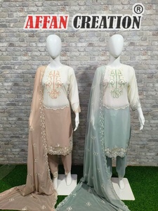 Attrayant Faux Georgette Avec Travail À La Main Salwar Costume Femme Mode Achats En Ligne Au Taux Le Plus Bas - Product Image 2