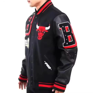 Blouson Bomber en Laine Personnalisé pour Homme, Col Montant, Patch en Chenille Brodé, Style Universitaire Baseball Varsity Hiver - Product Image 3